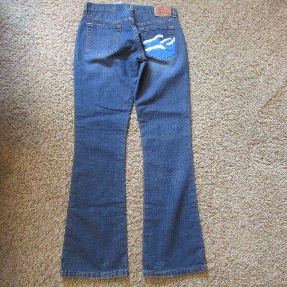 NWOT Levis 515 Nouveau Boot Stretch Low Rise 4 Jeans Hand Painted Back Pocket - Picture 2 of 3